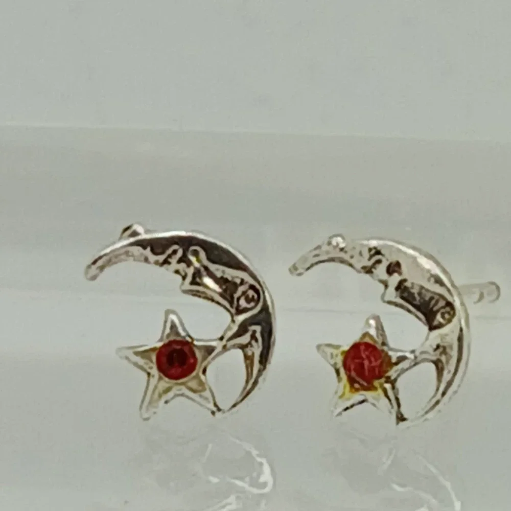925 Sterling Silver Crescent Moon and Star Red Crystal‎ Stud Earrings Celestial
